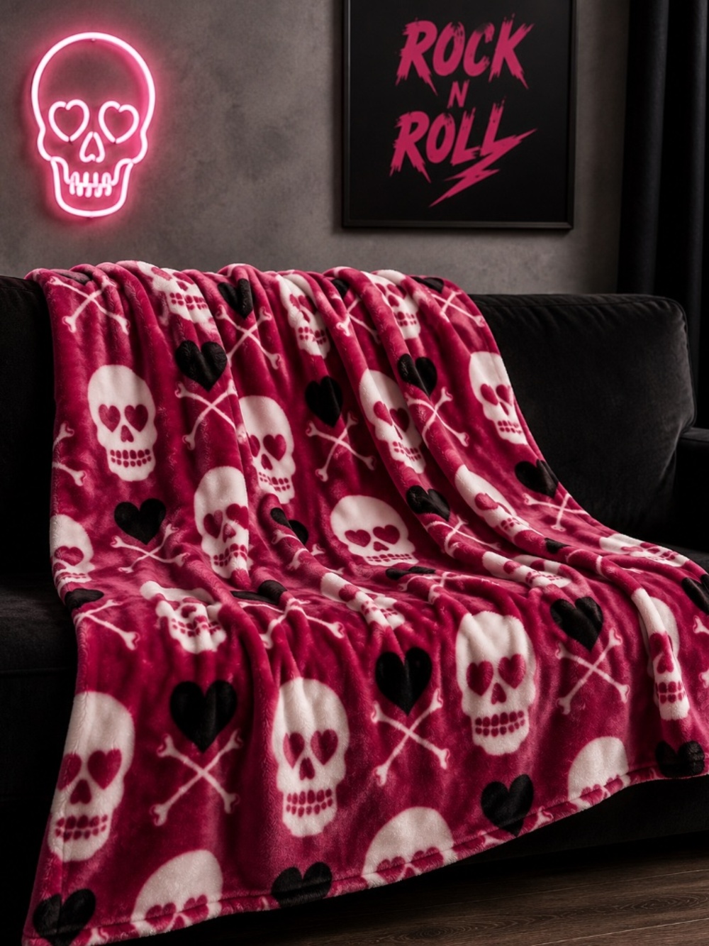 Betsey Johnson Plush Throw Blanket Pink Skull Hearts 50x70 Ultra Soft NWT